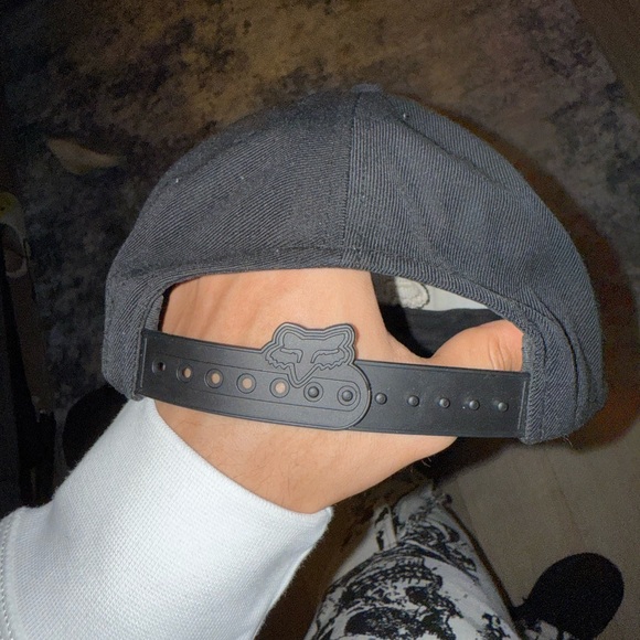Fox Racing Black/Grey Snapback Hat - Picture 4 of 6